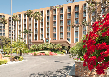 Radisson Hotel Newport Beach